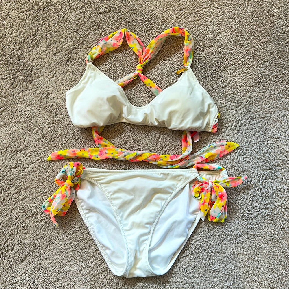 White Victoria’s Secret swimsuit